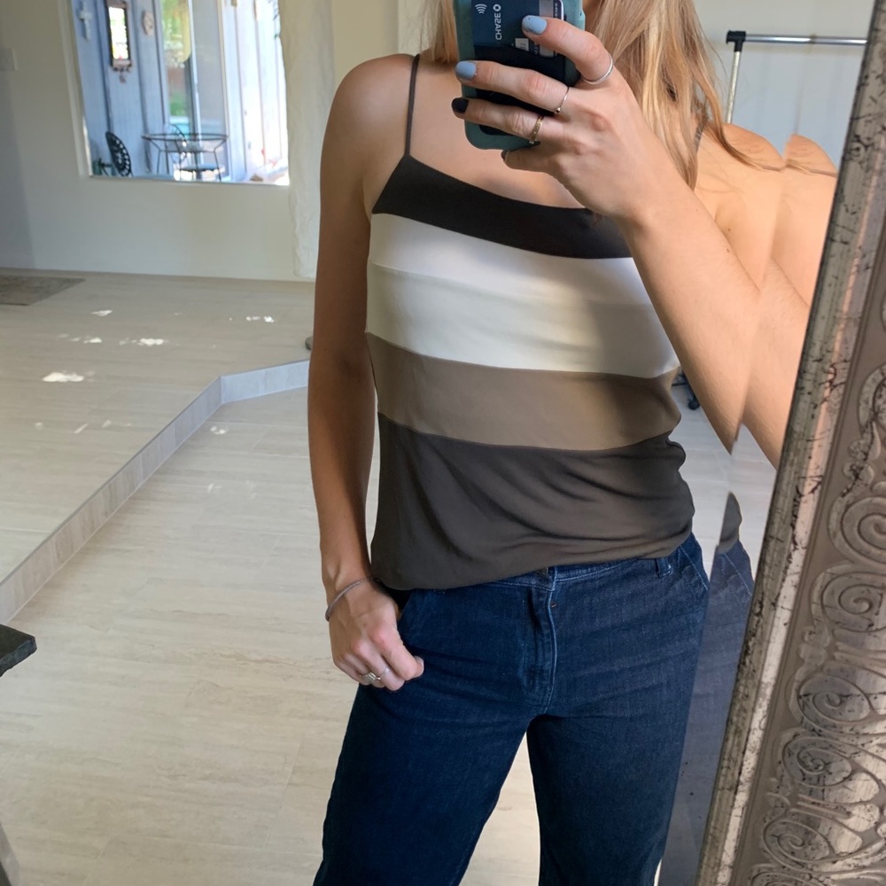 Short strap top. Size M greens and browns